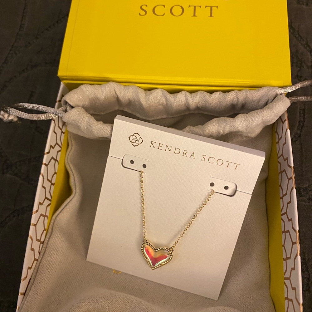 Kendra Scott Heart Necklace